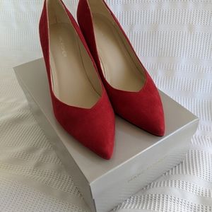 Marc Fisher Caitlin Red Suede Pumps 7M
